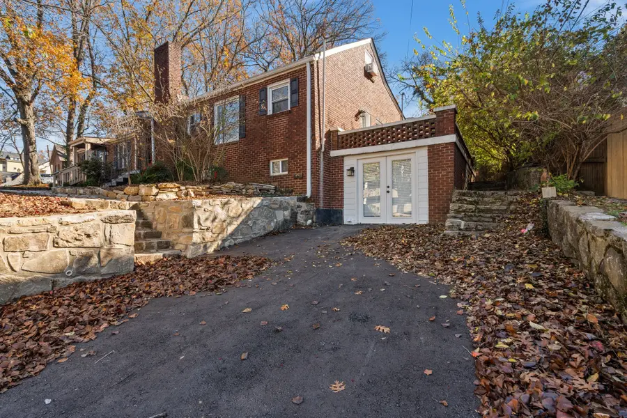 3319 Orleans Dr, Nashville, TN 37212 - Image #2