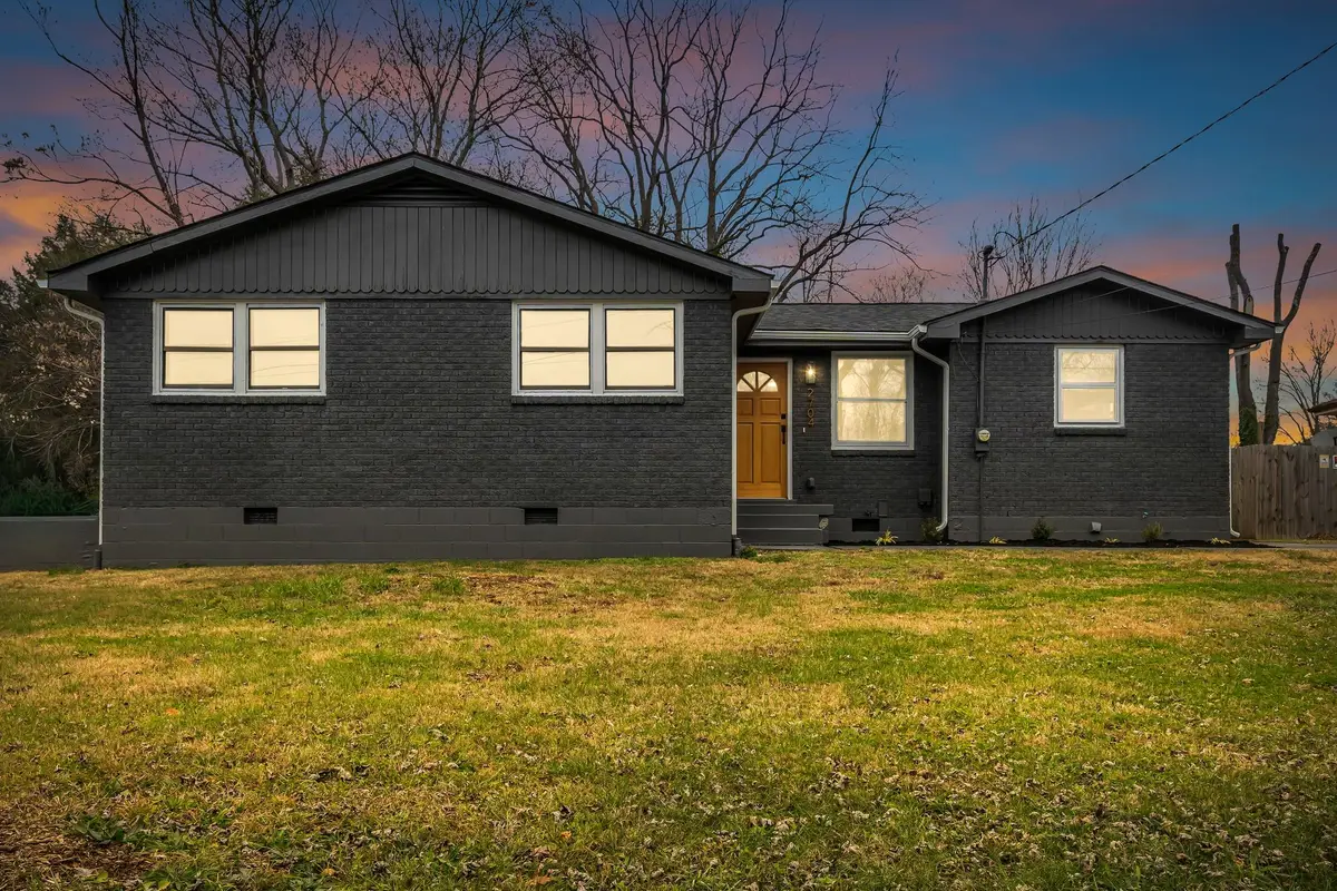 2704 Mckeige Dr, Nashville, TN 37214 - #1