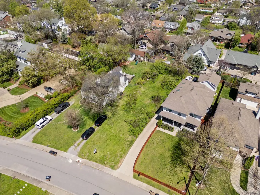 2306 Sunset Pl, Nashville, TN 37212 - Image #3