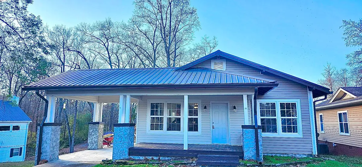 1322 Pennsylvania Avenue, Etowah, TN 37331 - #1