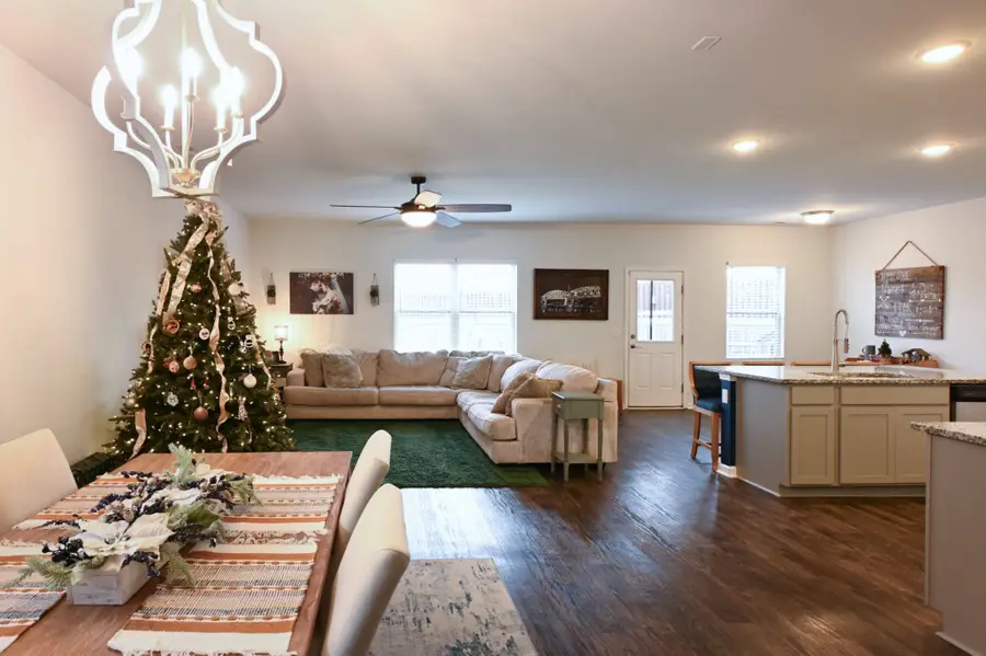 1030 Lonergan Cir, Spring Hill, TN 37174 - Image #3