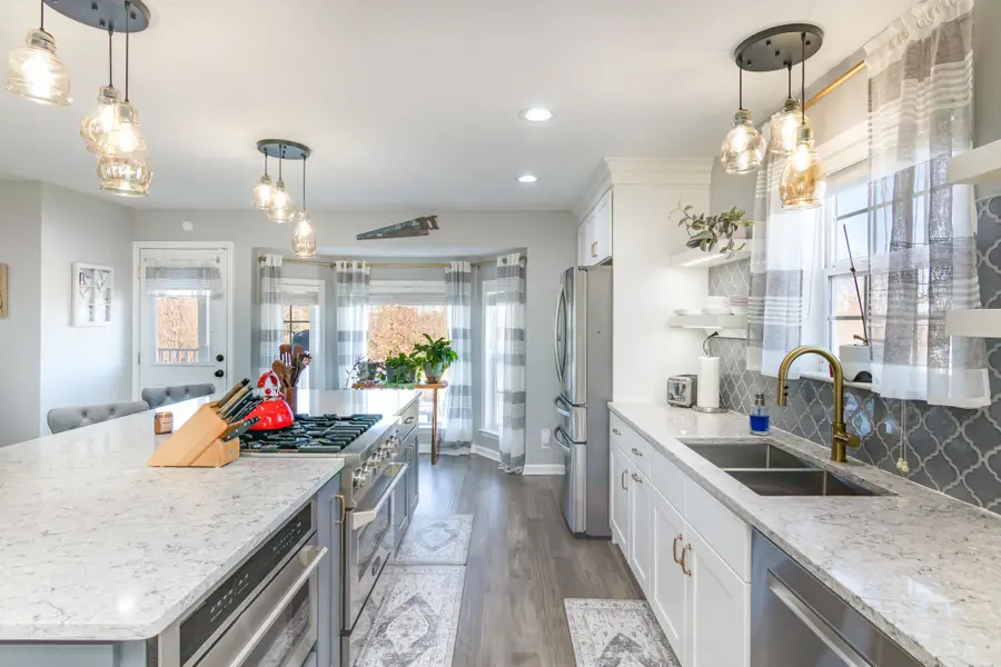 1650 Deepwood Cir, Clarksville, TN 37042 - #3