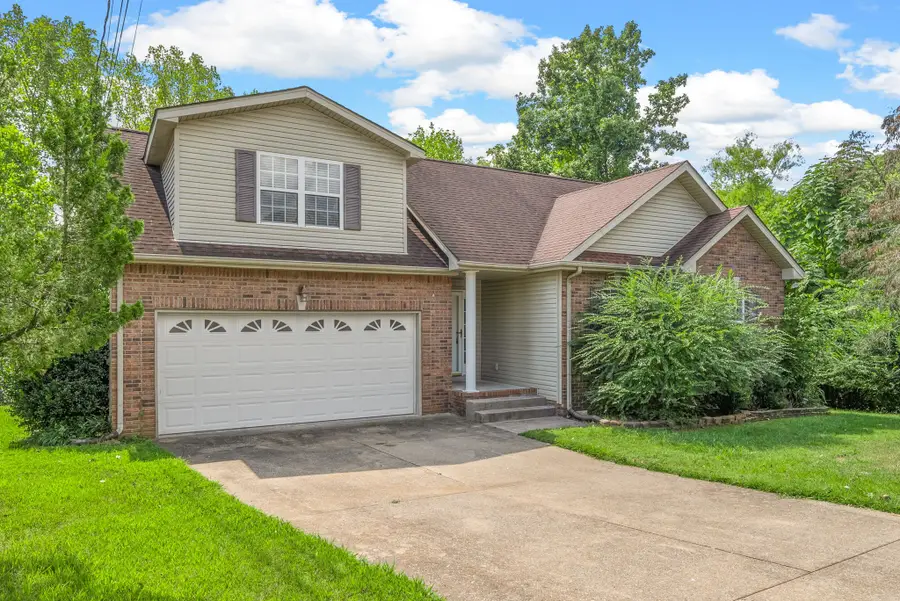 1871 Murfield Ct, Clarksville, TN 37040 - #2