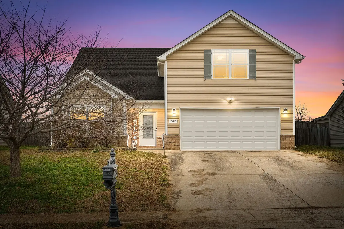 787 Sturdivant Dr, Clarksville, TN 37042 - #1