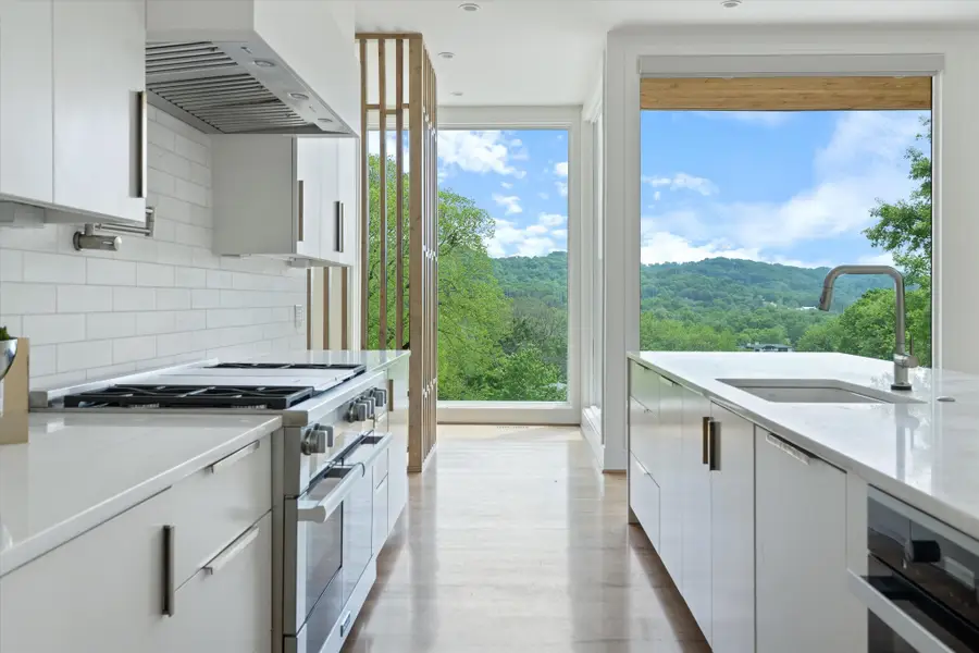 4505 Wayland Dr, Nashville, TN 37215 - #3