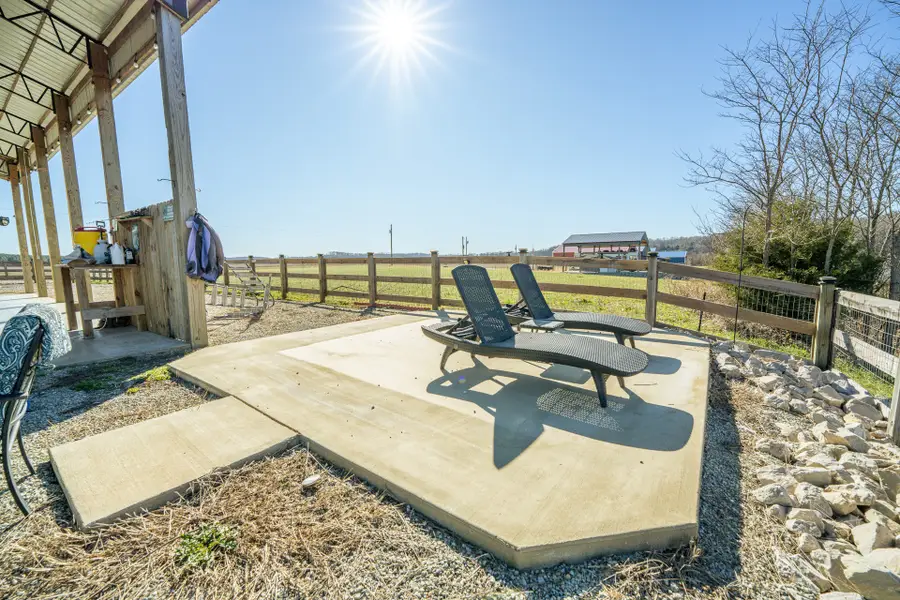 2571 Hardin Bottom River Rd, Clifton, TN 38425 - Image #3