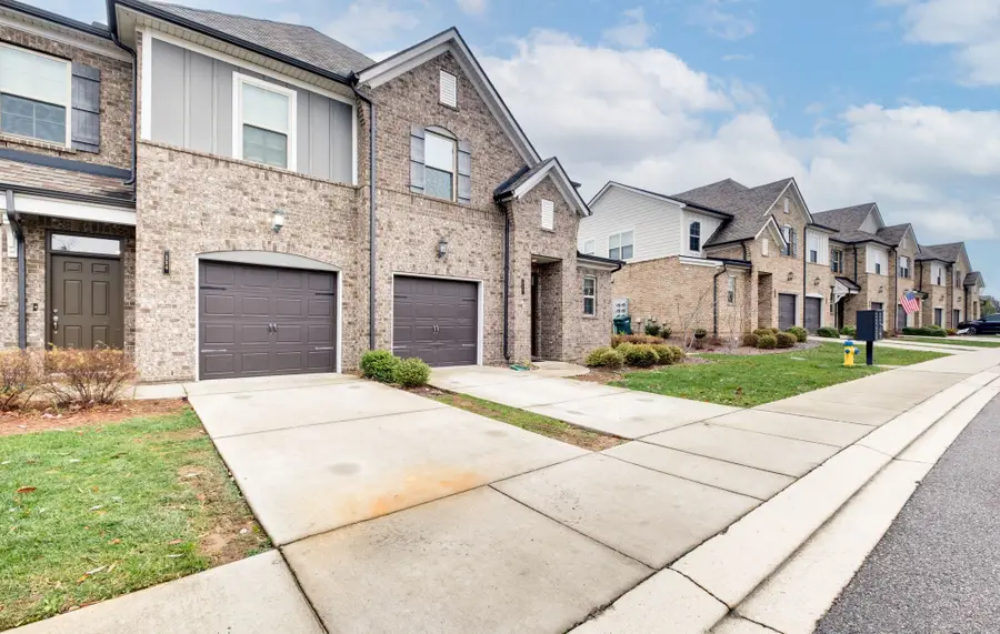 112 Bluestem Ct, Lebanon, TN 37090 - Image #3