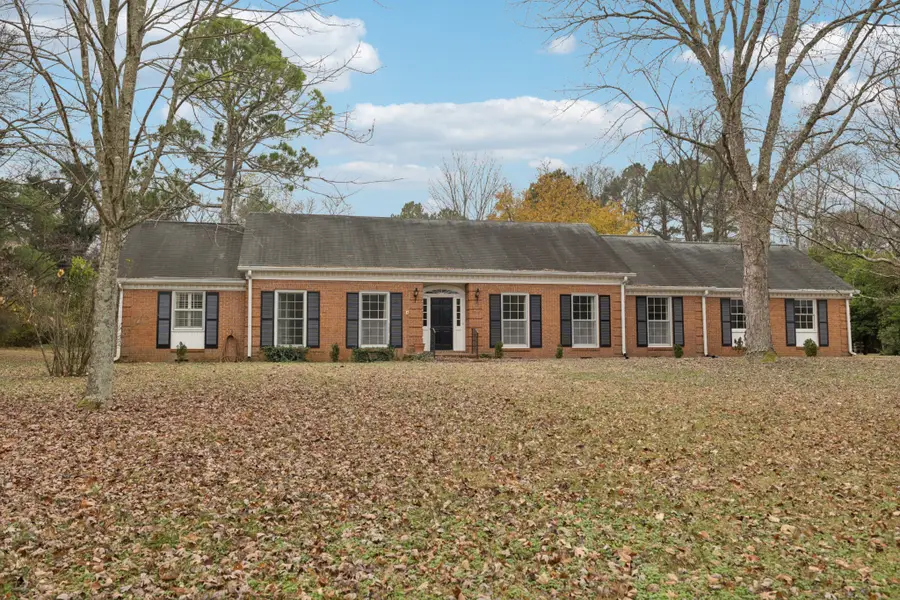 718 Murfreesboro Rd, Franklin, TN 37064 - Image #2