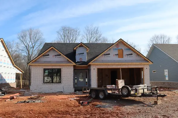 609 Willow Park Dr, Clarksville, TN 37043