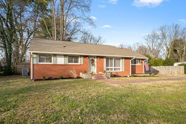 1403 Diana St, Murfreesboro, TN 37130