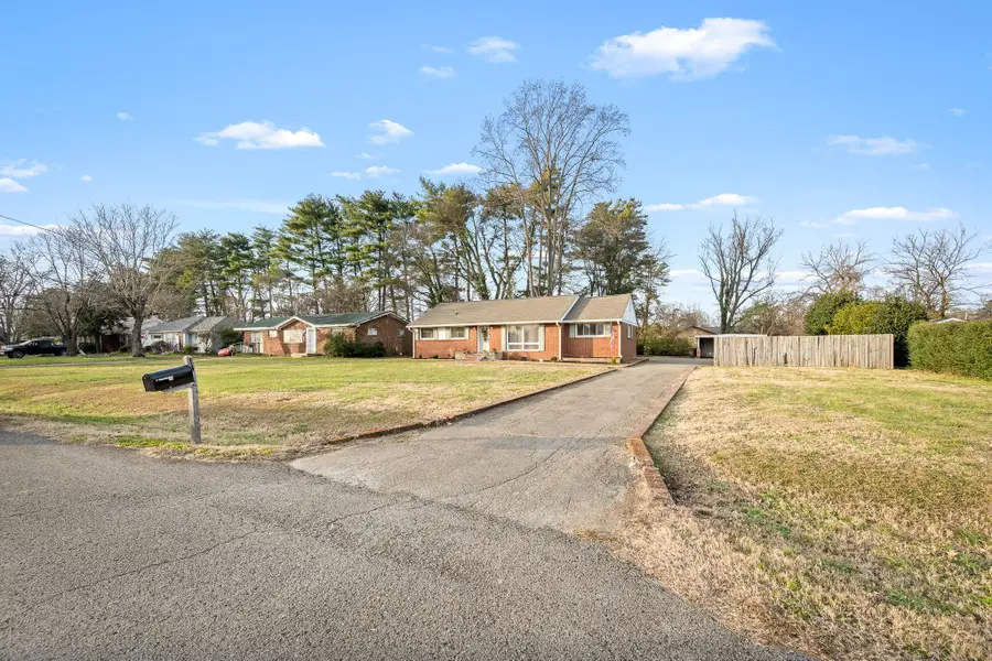 1403 Diana St, Murfreesboro, TN 37130 - Image #2