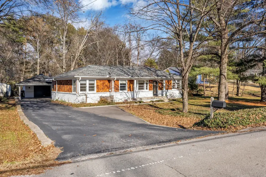 416 Barrywood Dr, Nashville, TN 37211 - Image #2