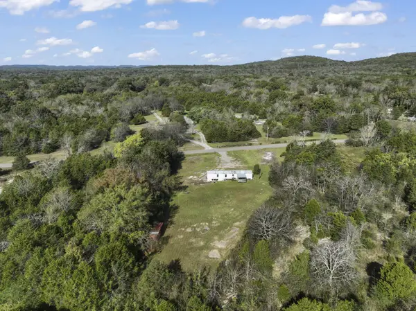 1972 Hill Rd, Eagleville, TN 37060