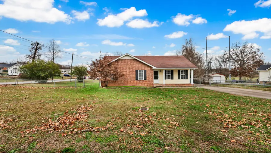 181 Stephanie Dr, Clarksville, TN 37042 - #2
