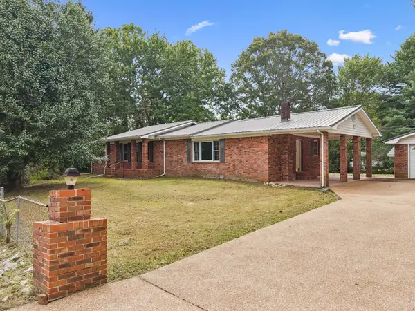 588 Sweeton Hill Rd, Coalmont, TN 37313