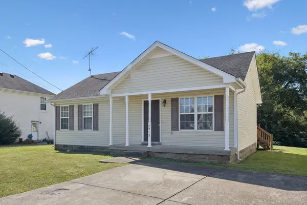 4913 Camborne Cir, Murfreesboro, TN 37129