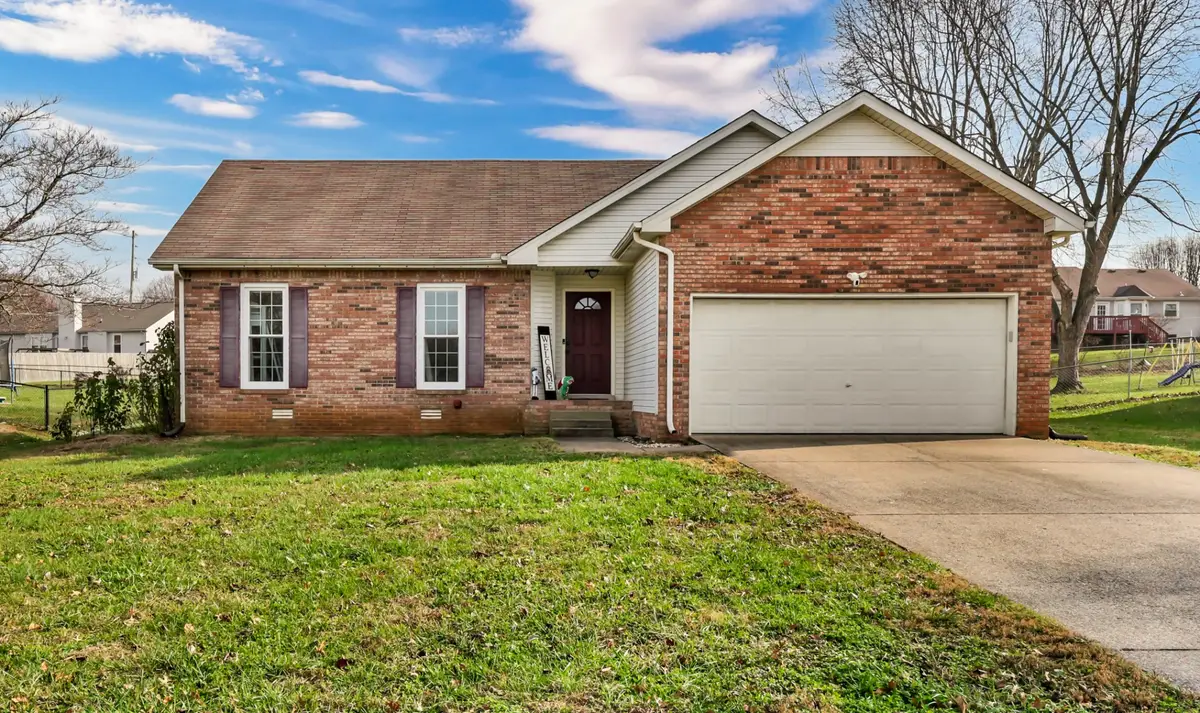 1760 Butternut Dr, Clarksville, TN 37042 - #1