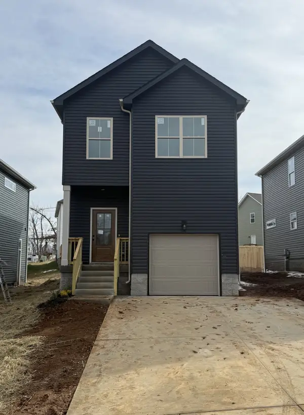 881 Dogwood Trl, Clarksville, TN 37042