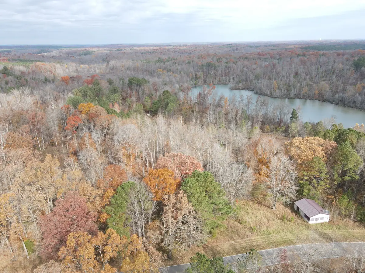2642 Mount Carmel Rd, Camden, TN 38320 - Image #1