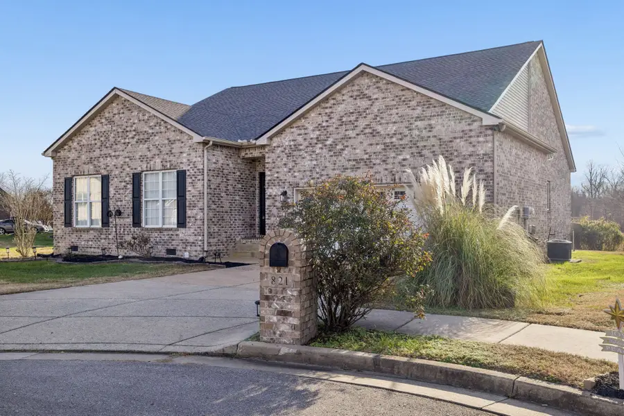 821 Northstar Ct, Old Hickory, TN 37138 - Image #2