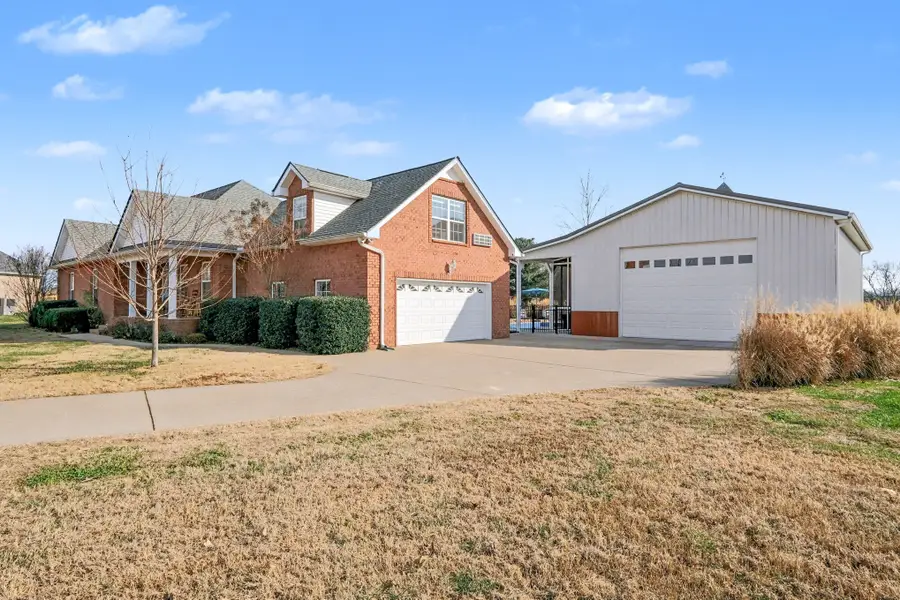1002 Roland Ct, Cottontown, TN 37048 - Image #3