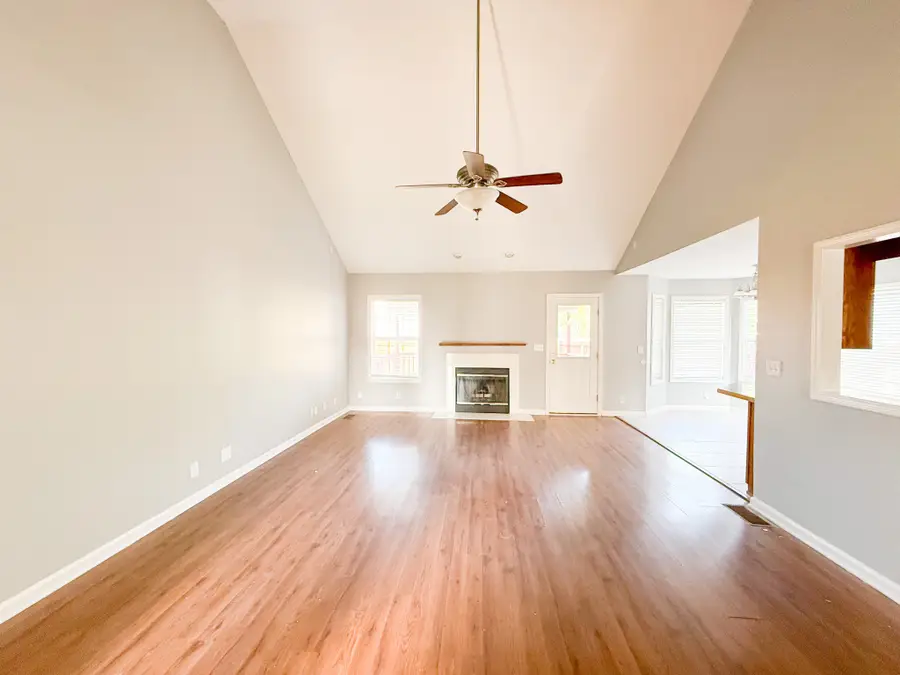 775 Samantha Ln, Clarksville, TN 37040 - #2