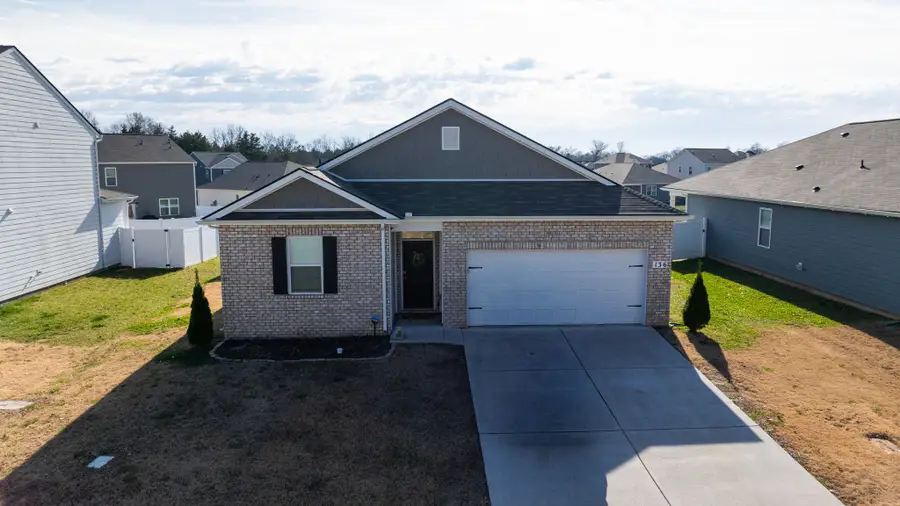 136 Olivia Cir, Chapel Hill, TN 37034 - Image #2