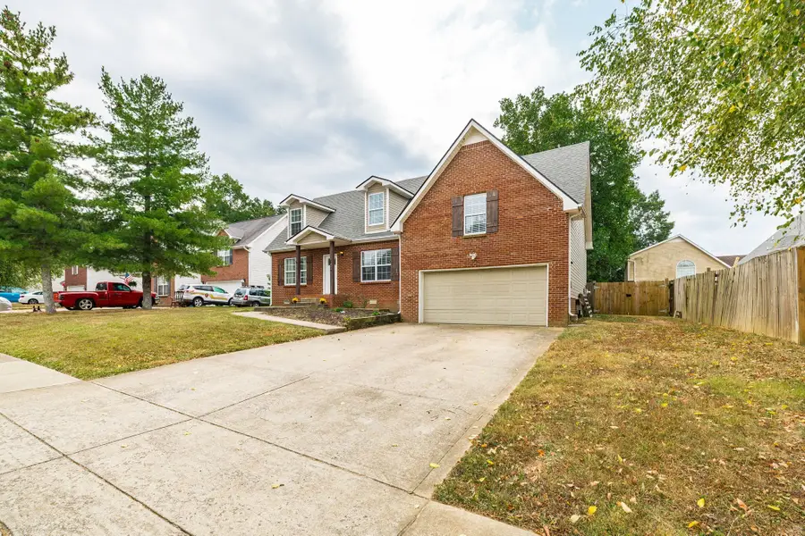 1888 Darlington Dr, Clarksville, TN 37042 - #3
