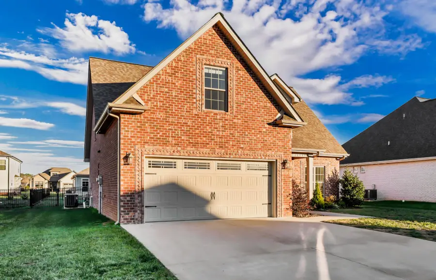 513 Dexter Dr, Clarksville, TN 37043 - Image #2