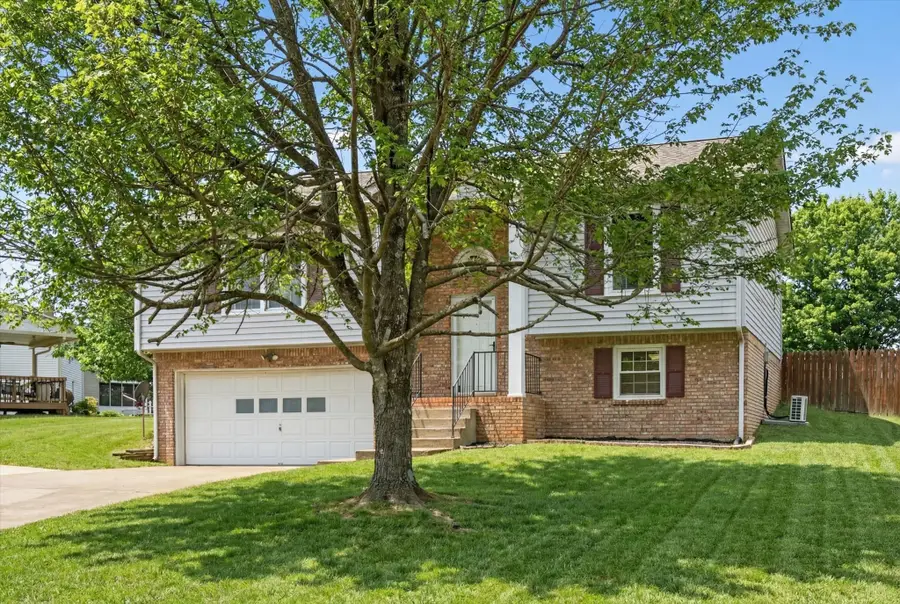 2130 Amadeus Dr, Clarksville, TN 37040 - #3