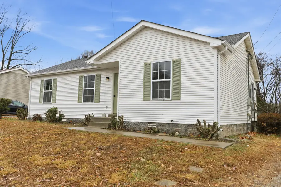 906 Spruce St, Springfield, TN 37172 - Image #2