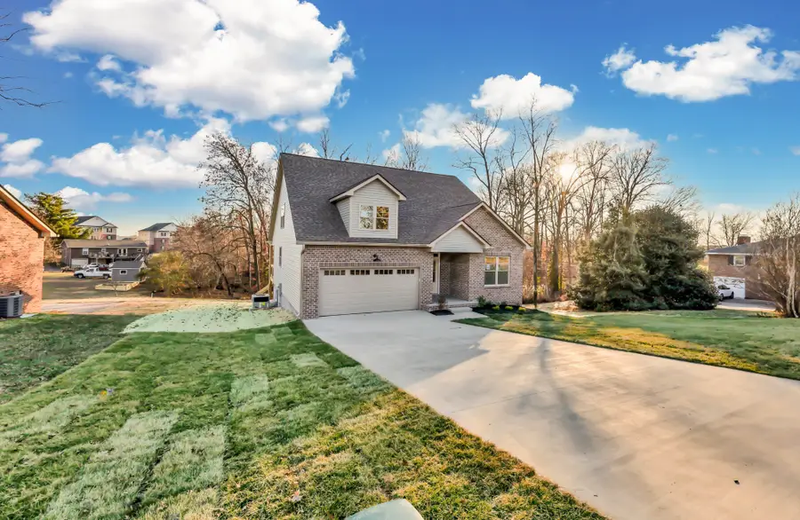 52 West Dr, Clarksville, TN 37040 - #3