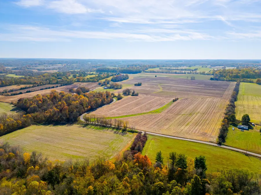 7265 Bob Carr Rd, Cross Plains, TN 37049 - #2