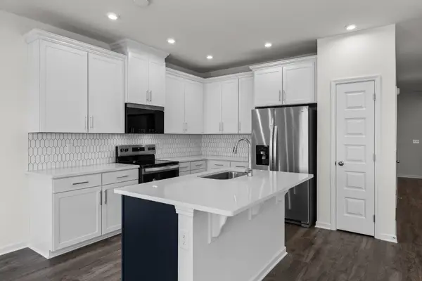 5038 Dayflower Drive, Hermitage, TN 37076