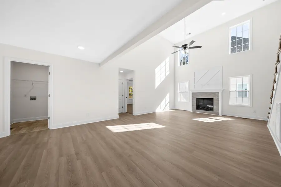 1253 Elizabeth Lane, Clarksville, TN 37042 - #2