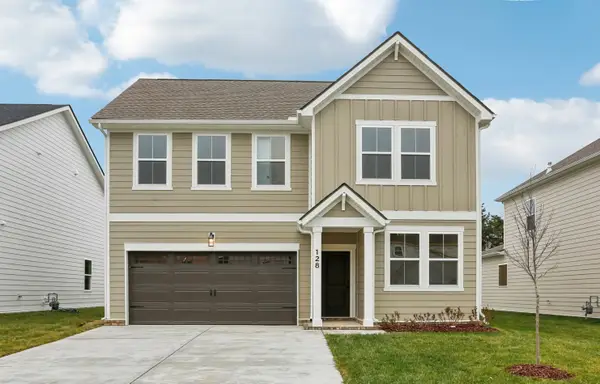 128 Dahlia Dr, La Vergne, TN 37086