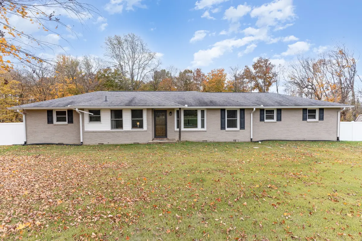 1631 Triangle Rd, Ashland City, TN 37015 - Image #1