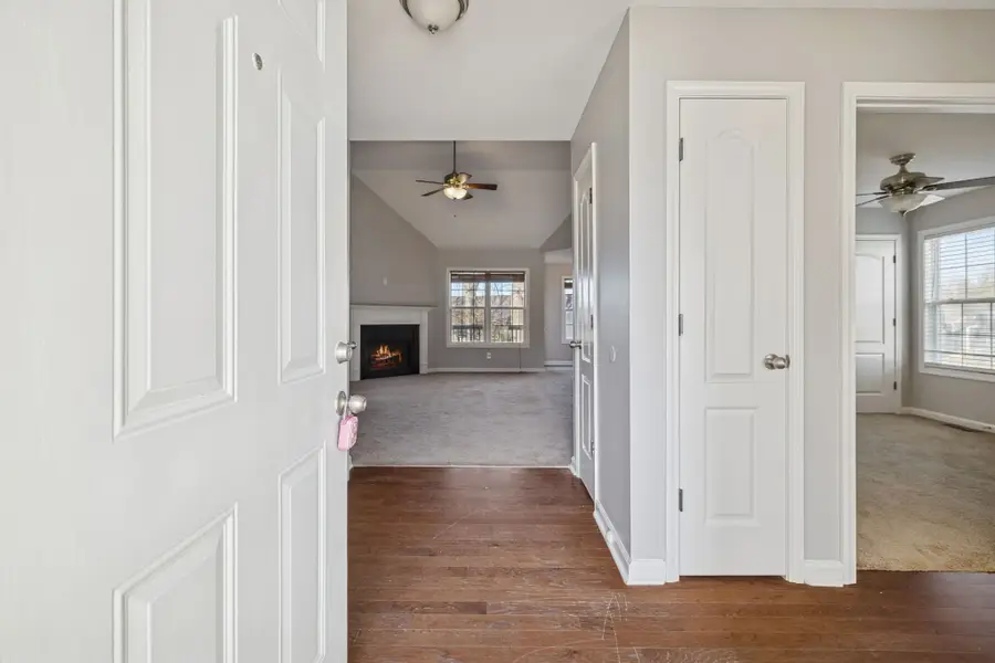 405 Zurich Ct, Clarksville, TN 37040 - #2