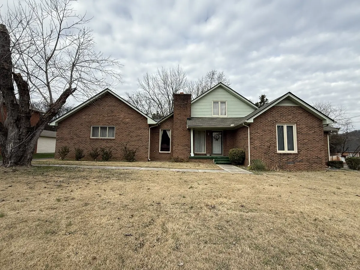 4113 Home Haven Dr, Nashville, TN 37218 - #1