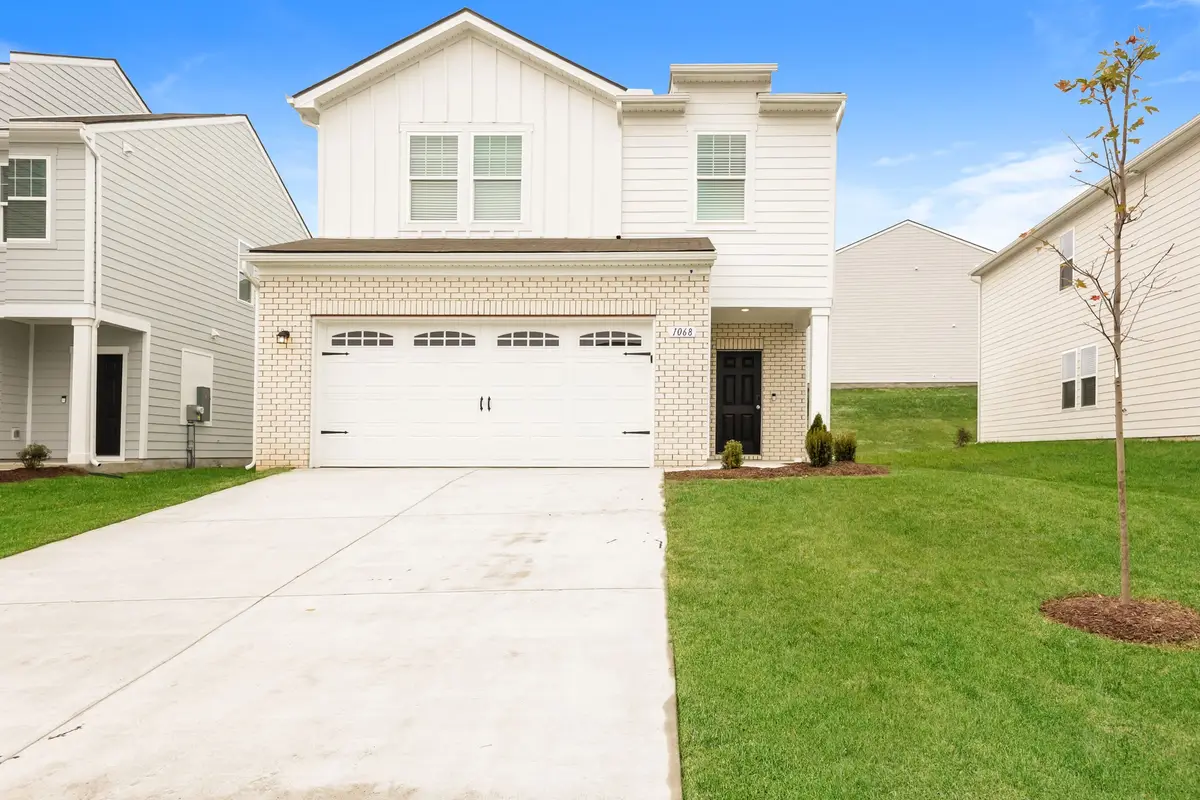 1068 Large Poppy Dr, La Vergne, TN 37086 - Image #1