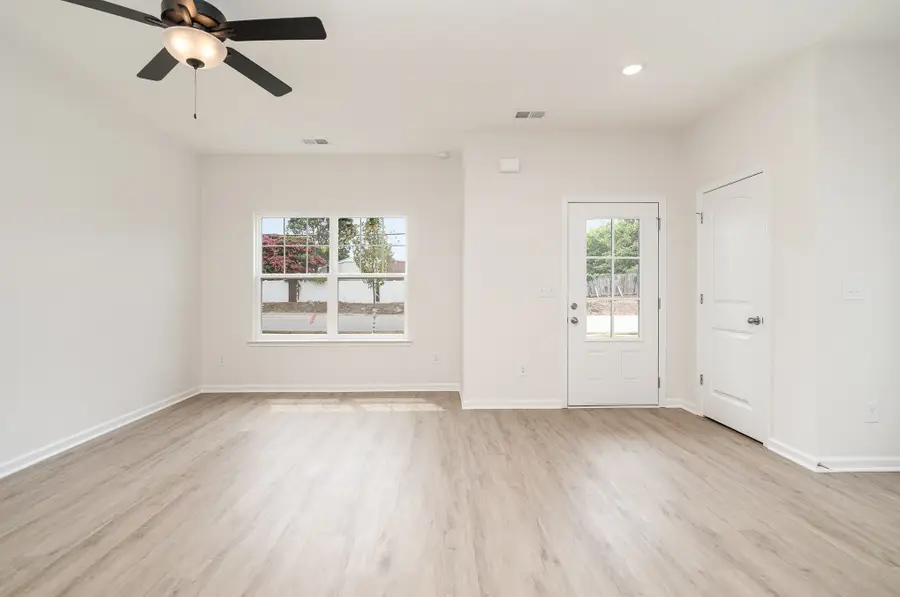 109 Hook And Ladder Lane, La Vergne, TN 37086 - Image #3