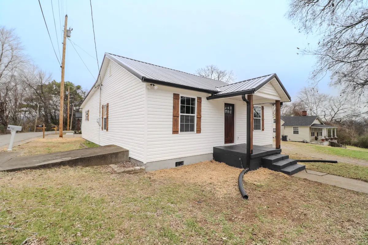 133 Greentop St, Hartsville, TN 37074 - Image #1