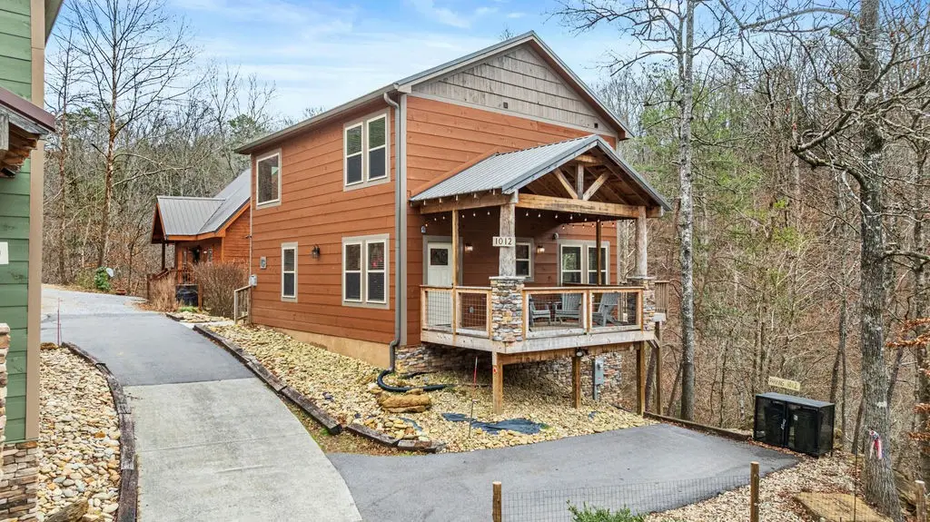 1012 Ravens Ford Way, Sevierville, TN 37876 - Image #1