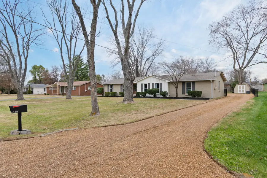 818 Chrisman Dr, Franklin, TN 37064 - Image #3