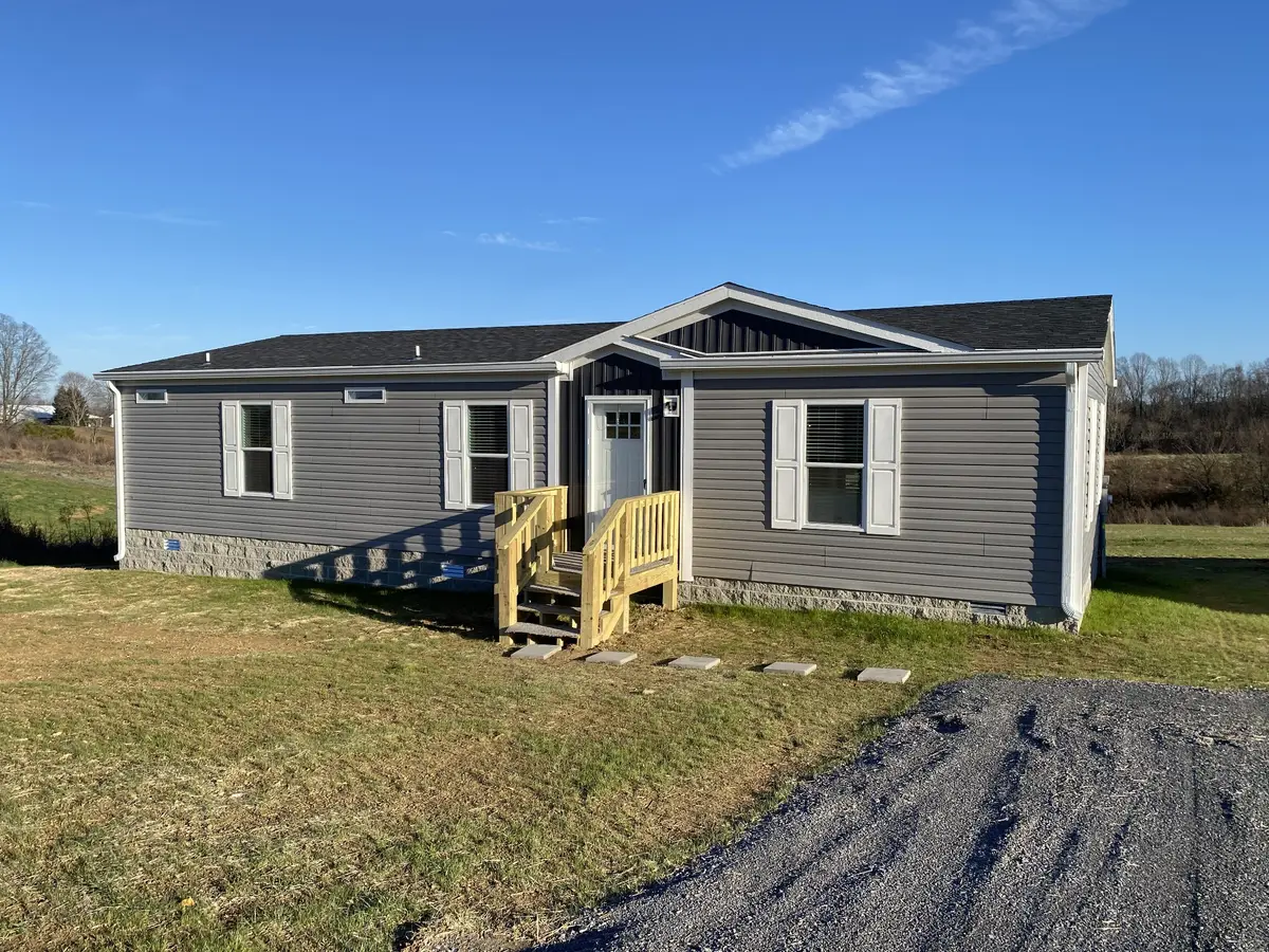 1710 Gamaliel Rd, Red Boiling Springs, TN 37150 - Image #1