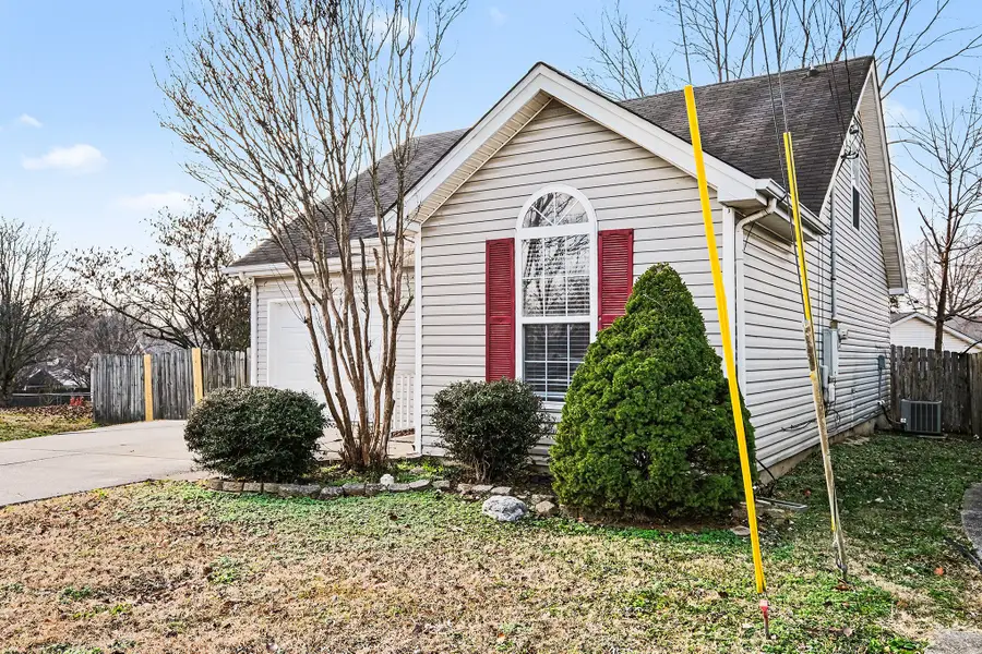 507 Johnny Bench Cv Ne, La Vergne, TN 37086 - Image #3