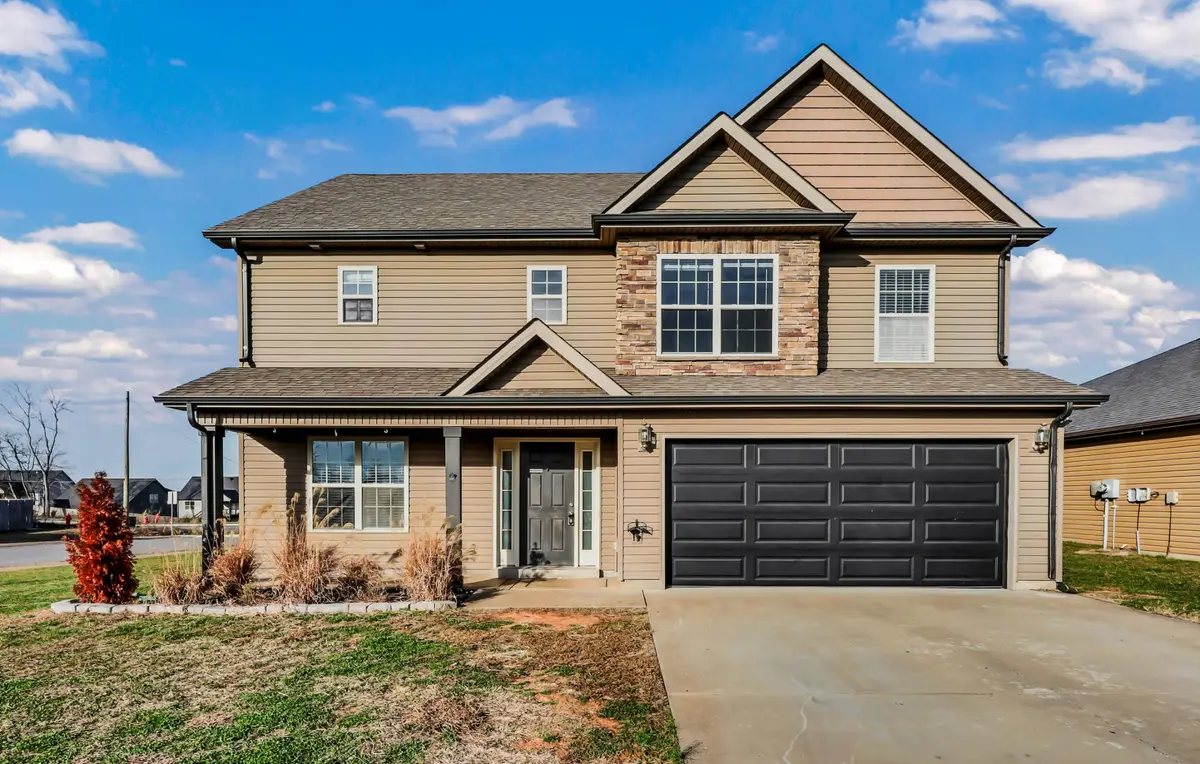 1277 Eagles View Dr, Clarksville, TN 37040 - Image #1