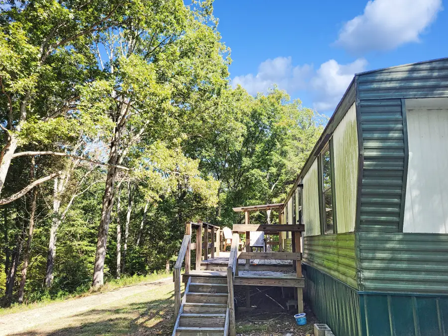 60 White Oak Dr, Big Sandy, TN 38221 - Image #3