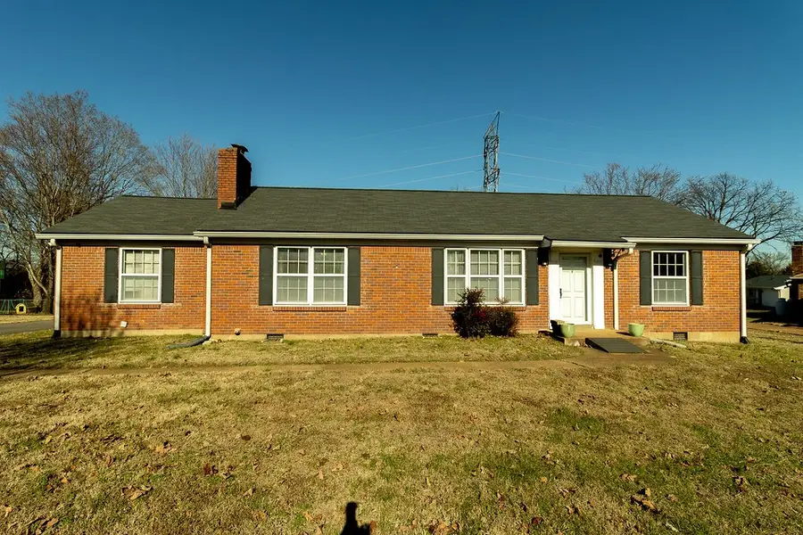 2556 Lakeland Dr, Nashville, TN 37214 - #2