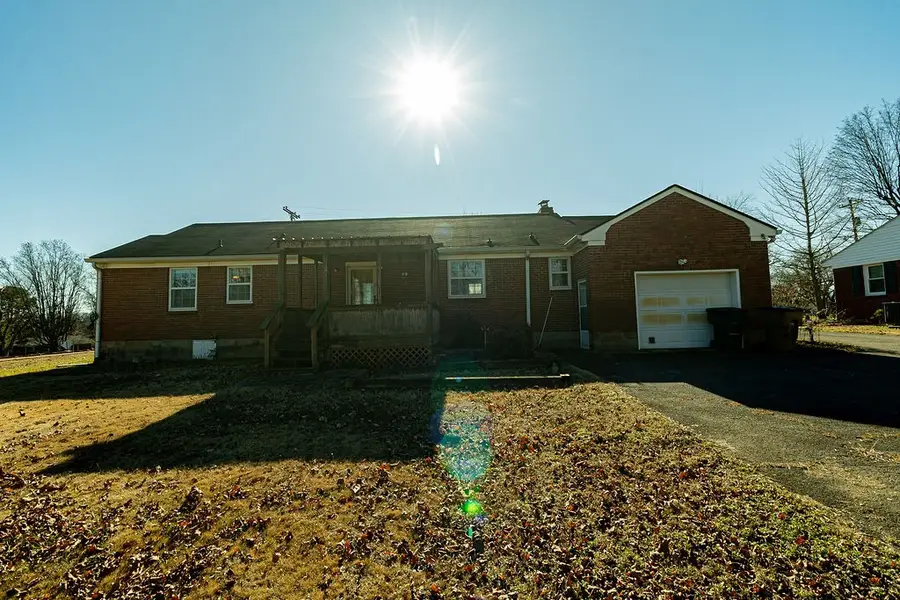 2556 Lakeland Dr, Nashville, TN 37214 - #3